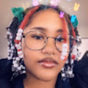 Meet your Posher, Maya